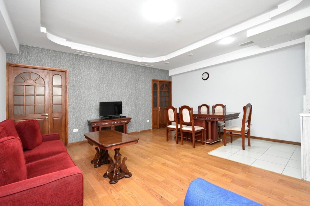 Armenak Apartments N20 Erywań Zewnętrze zdjęcie